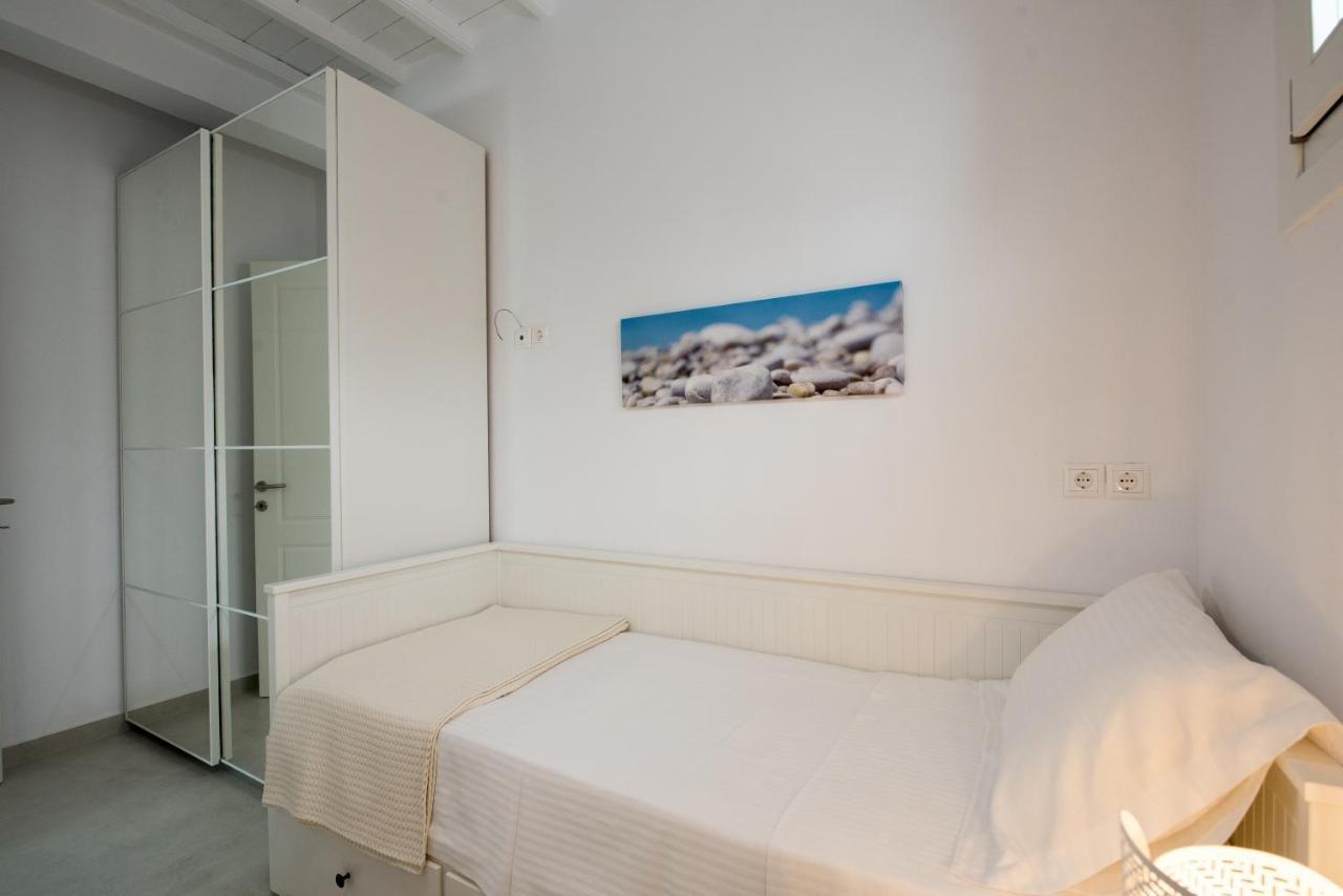 Nireas Apartments Mykonos Downtown Mykonos Town Exterior photo